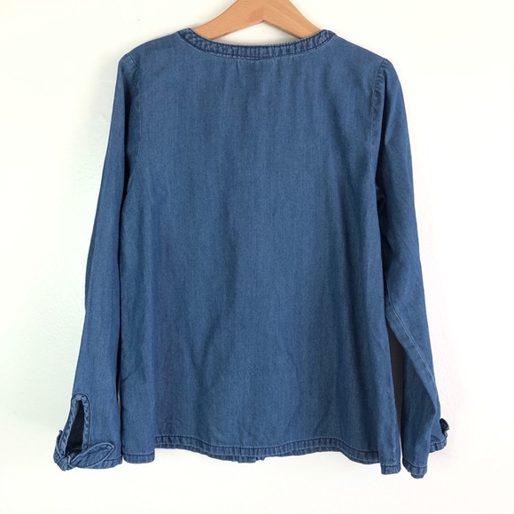 Girls Chambray Button up w/ bow sleeves Size M - Picture 2 of 5